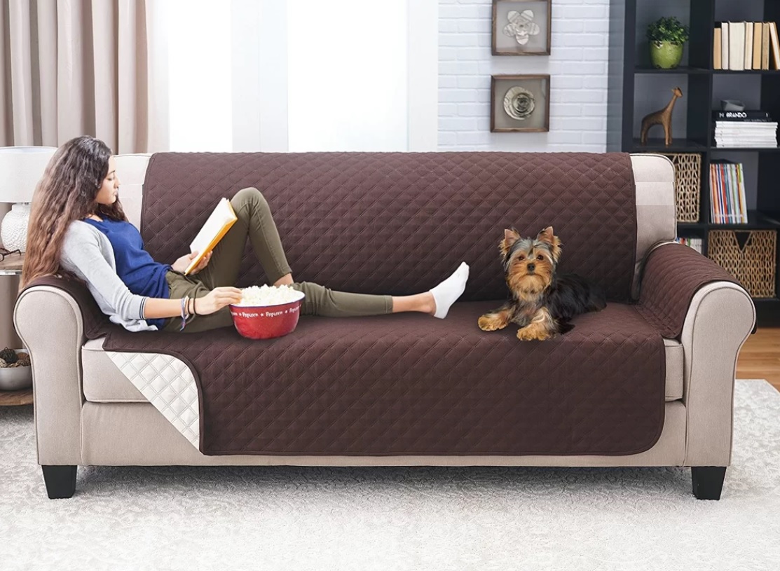 Producto: Protector Sofa Cafe Beige Microfibra 3 Puestos Happy Bear